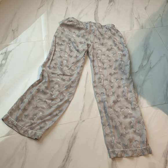 Pretty gray patented pajama/lounge pants - Picture 2 of 4